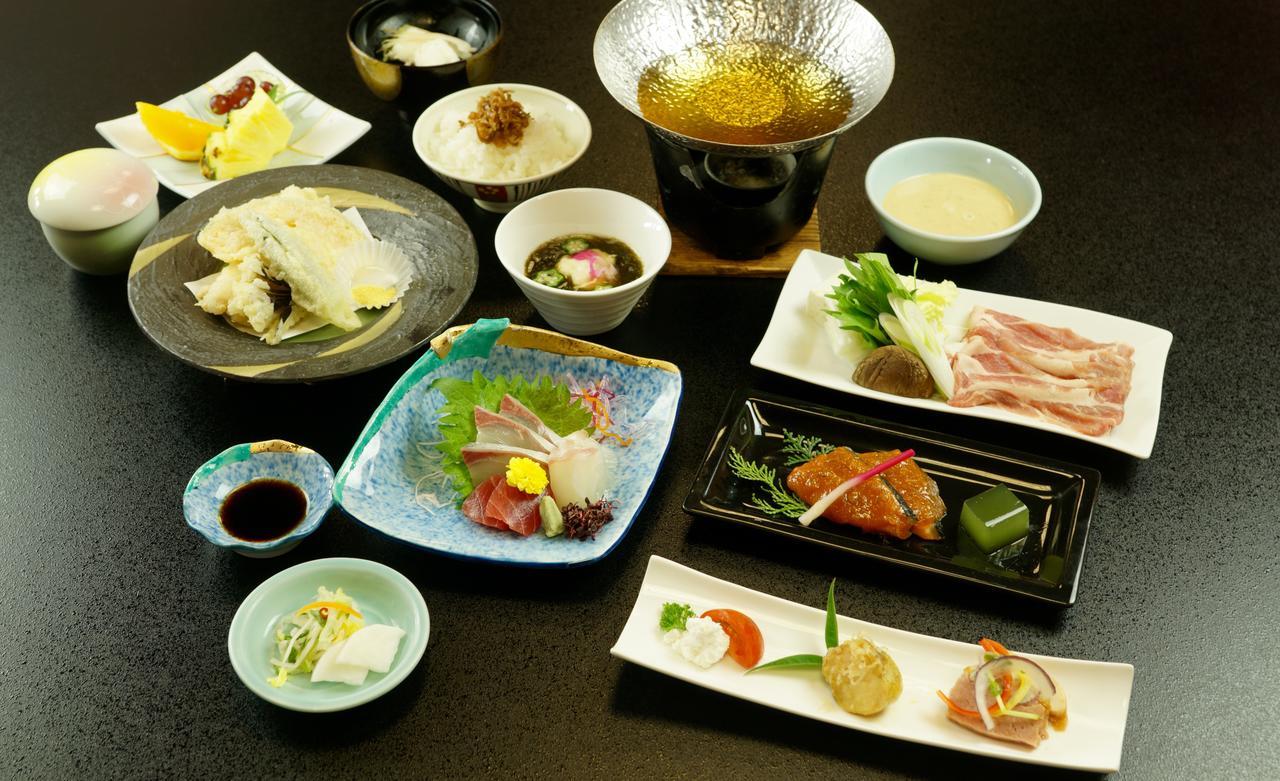 Ikoi No Mura Shimane Hotel Onan ภายนอก รูปภาพ